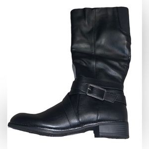 NWT Women’s Tall Zip-Up Boots